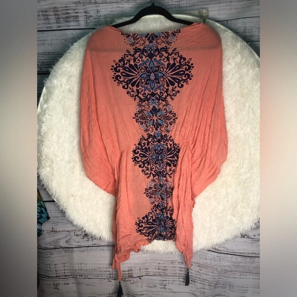 VENUS Coral and Navy Swim Coverup NWOT